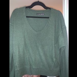 Abercrombie & Fitch forest green sweater